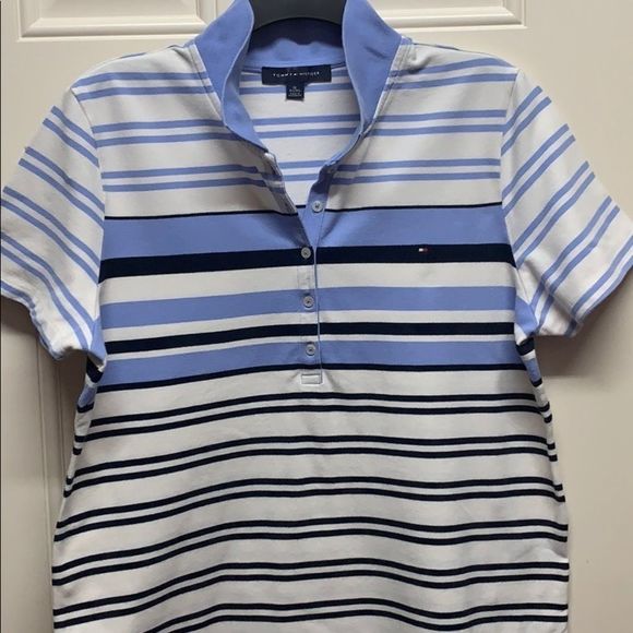 Tommy Hilfiger Top‼️ - Picture 1 of 8